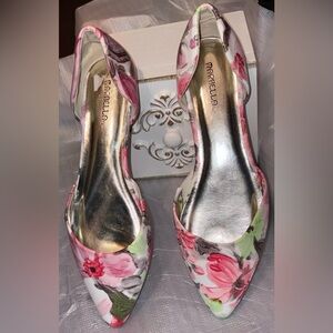 Women's Shoes- Marbella “Maggie” Floral Flats – Size 10